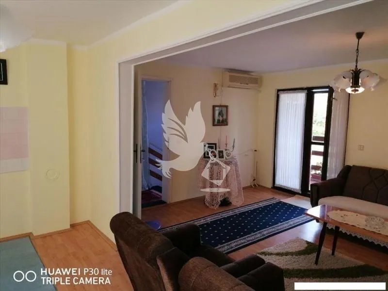 Prodaja, kuća, 275m², Sopot, Beograd