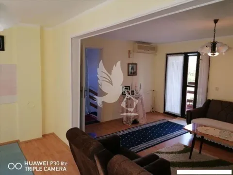 Prodaja, kuća, 275m², Sopot, Beograd - image 13