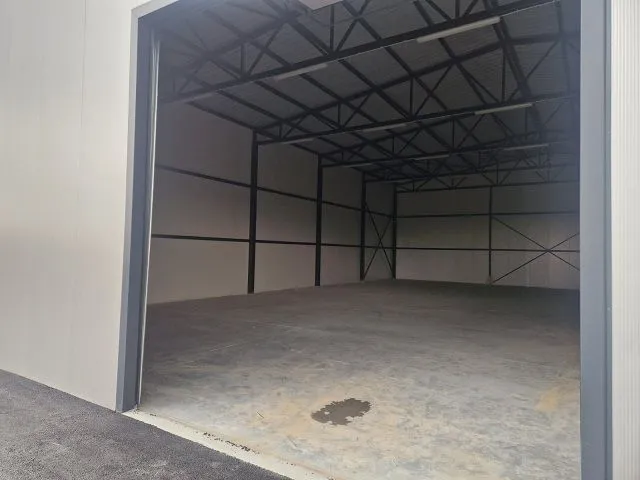 Rent, office space, 1000m², Zemun Sve Podlokacije, Beograd