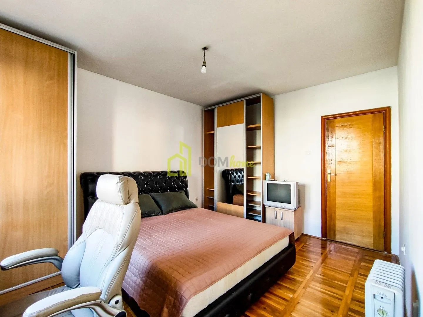 Rent, two bedroom apartment, 64m², Stari Aerodrom, Podgorica