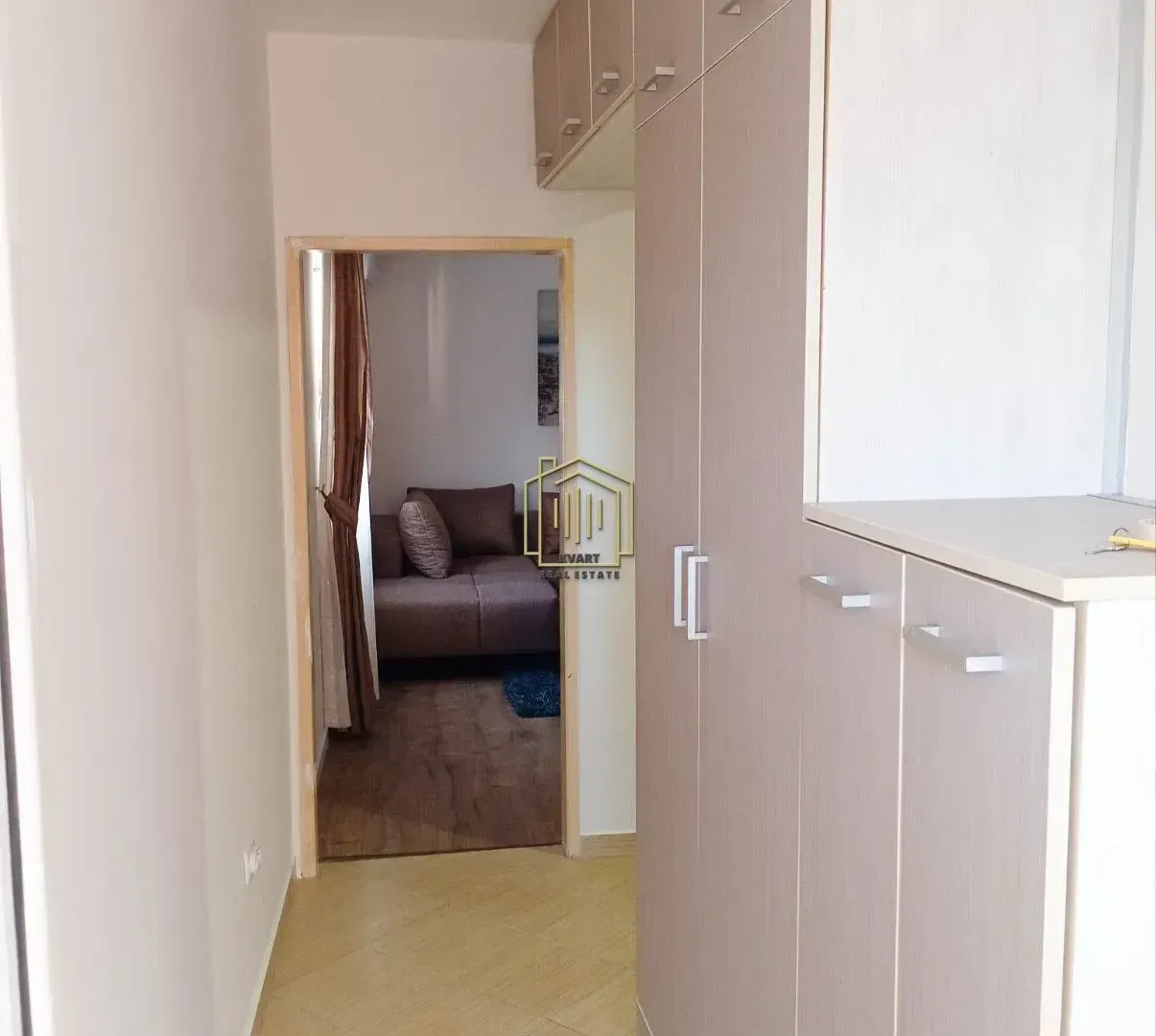 Izdavanje, stan, 32m², Tološi, Podgorica