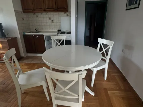 Rent, one bedroom apartment, 48m², Stari Aerodrom, Podgorica - image 2