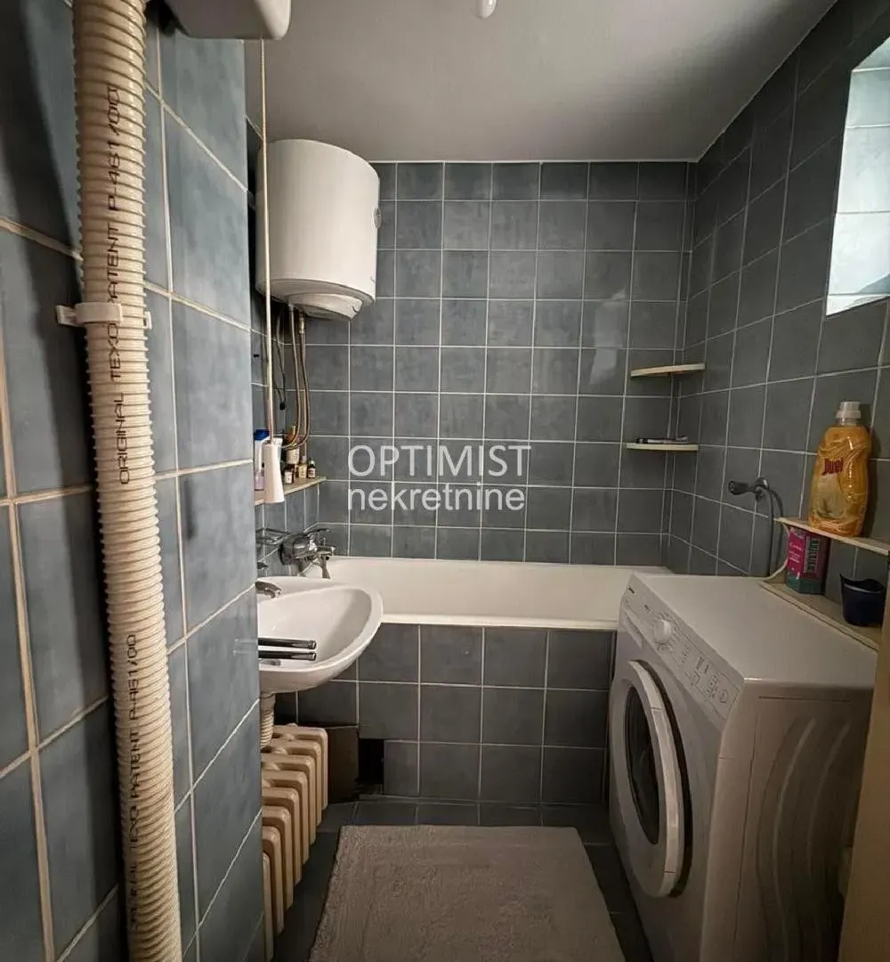 Rent, two bedroom apartment, 60m², Retenzija, Beograd