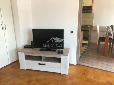 Prodaja, trosoban stan, 80m², Savski Venac, Beograd - image 3