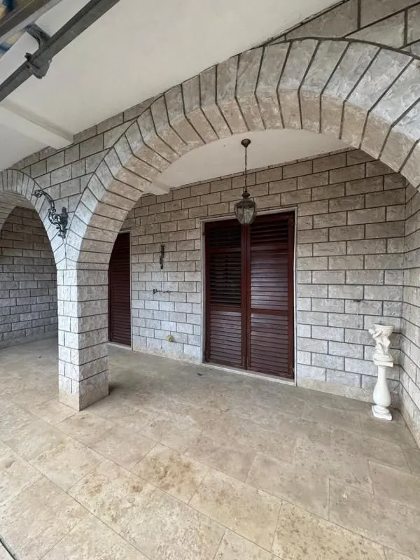 Prodaja, kuća, 250m², Igalo, Herceg Novi