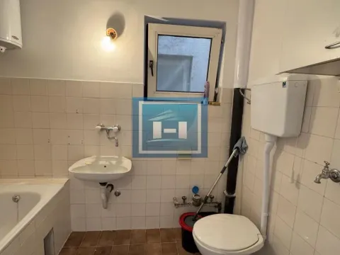 Sale, two bedroom apartment, 68m², Ćuprija, Srbija - image 8