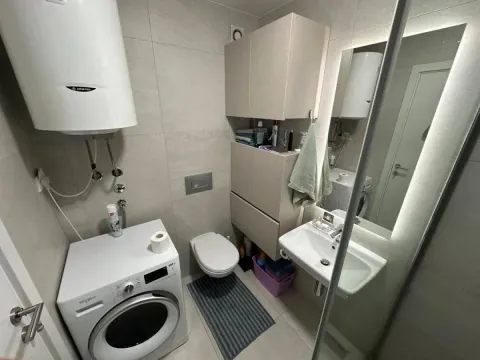 Sale, two bedroom apartment, 69m², Adamovićevo Naselje, Novi Sad Sve Podlokacije - image 9