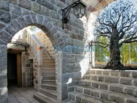 Prodaja, kuća, 350m², Reževići, Budva - image 15