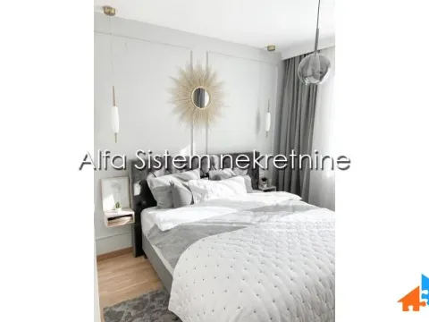 Rent, two bedroom apartment, 56m², Savski Venac, Beograd - image 14