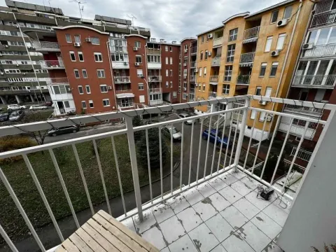 Izdavanje, trosoban stan, 70m², Novi Beograd Sve Podlokacije, Beograd - image 9