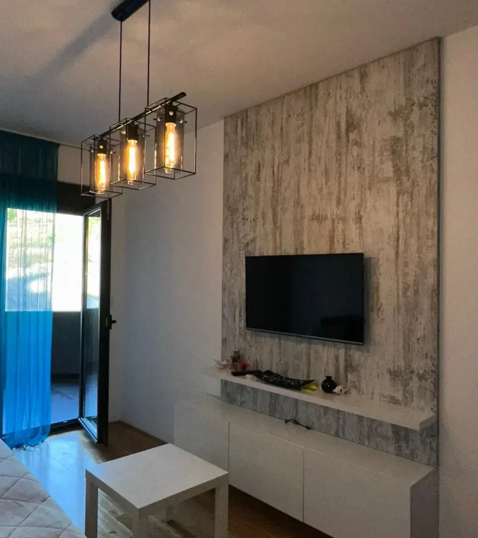Izdavanje, jednosoban stan, 59m², Vezirov Most, Podgorica
