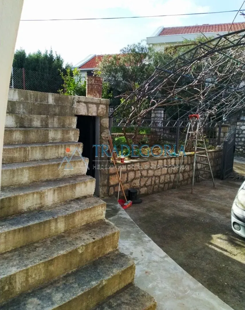 Prodaja, kuća, 255m², Dobra Voda, Bar