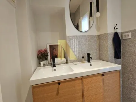 Izdavanje, trosoban stan, 110m², Centar, Novi Sad - image 8