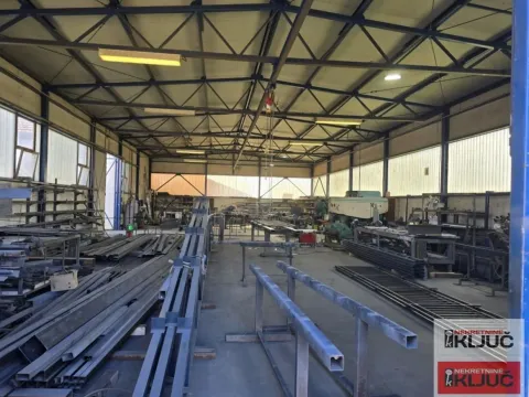 Rent, office space, 420m², Veternik, Novi Sad Sve Podlokacije - image 21