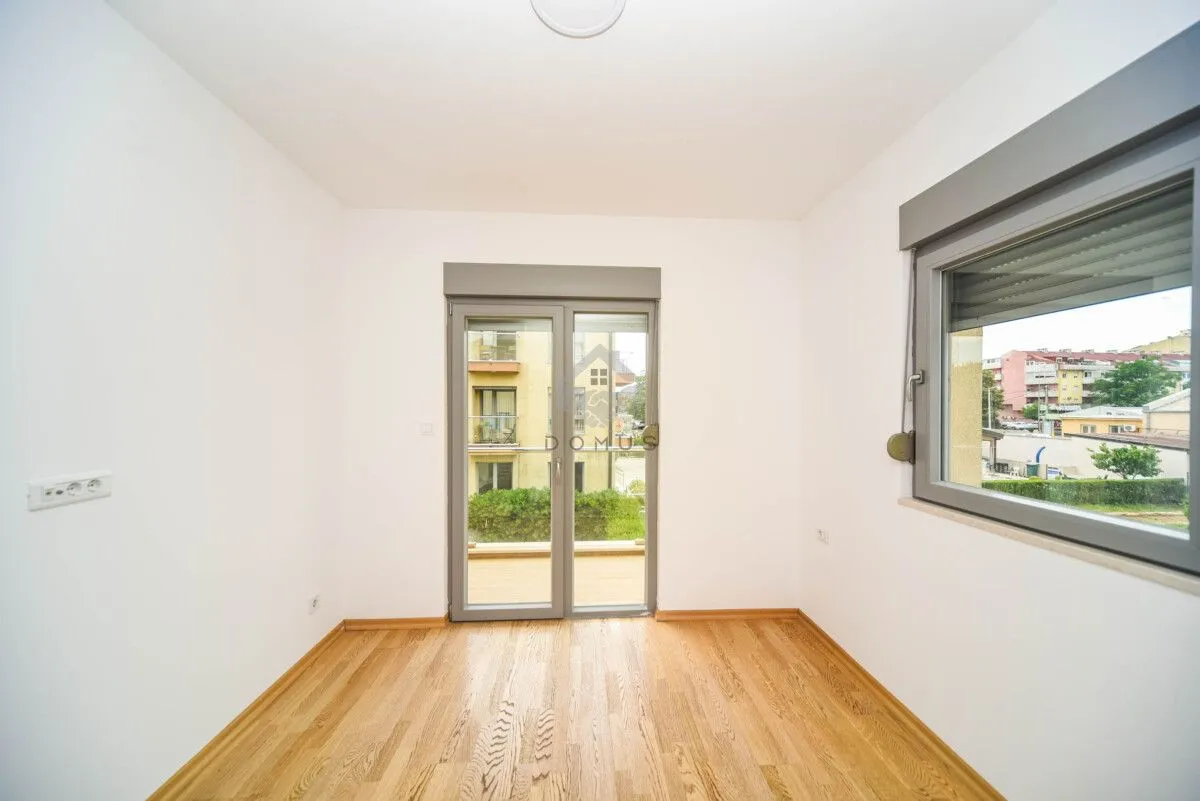 Izdavanje, trosoban stan, 77m², Zabjelo, Podgorica