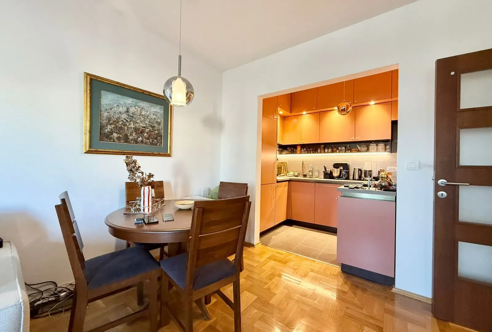 Prodaja, dvosoban stan, 70m², Donja Gorica, Podgorica
