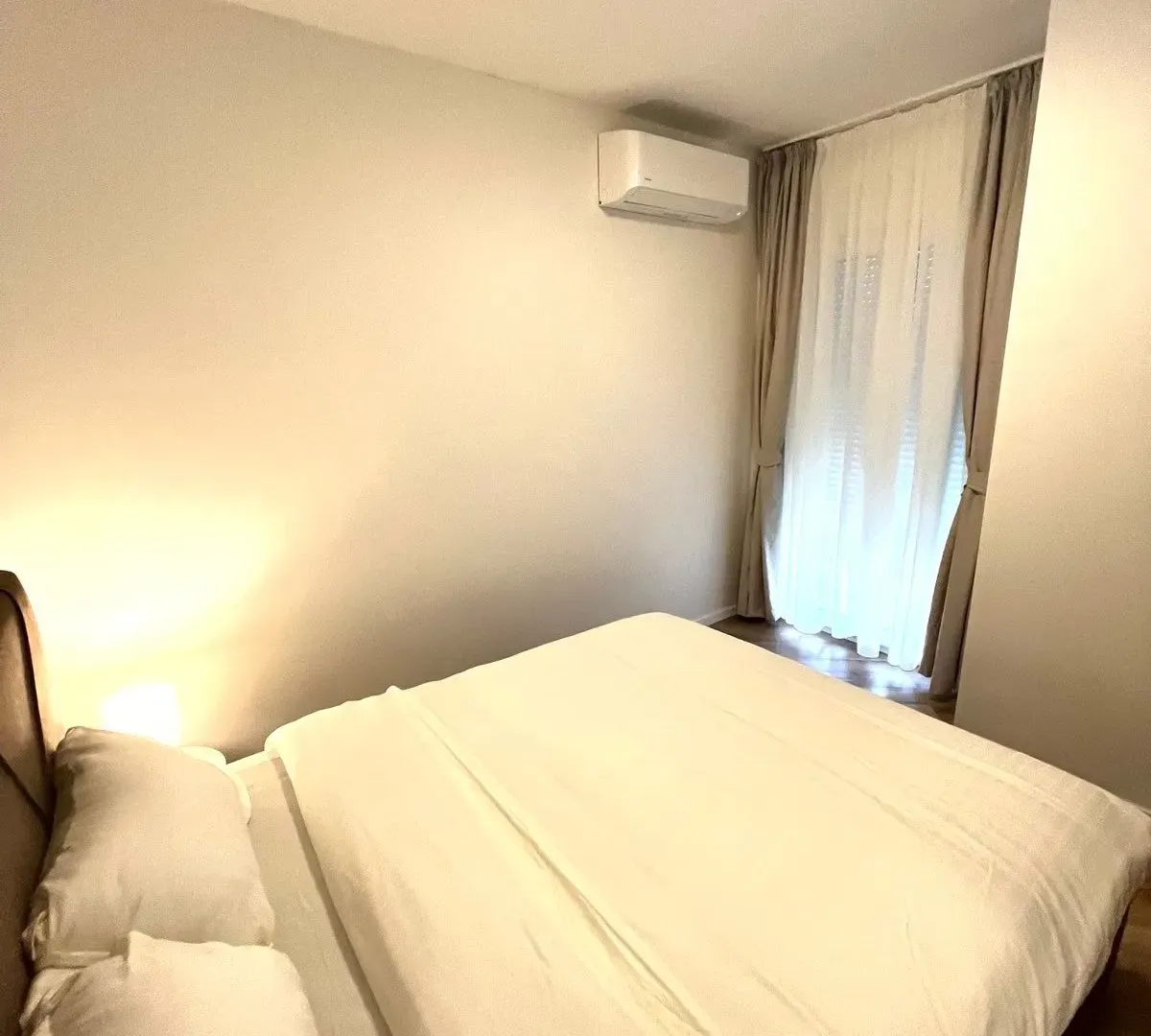 Izdavanje, dvosoban stan, 60m², Mažina, Tivat