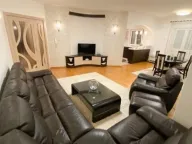 Izdavanje, trosoban stan, 120m², City Kvart, Podgorica - image 7