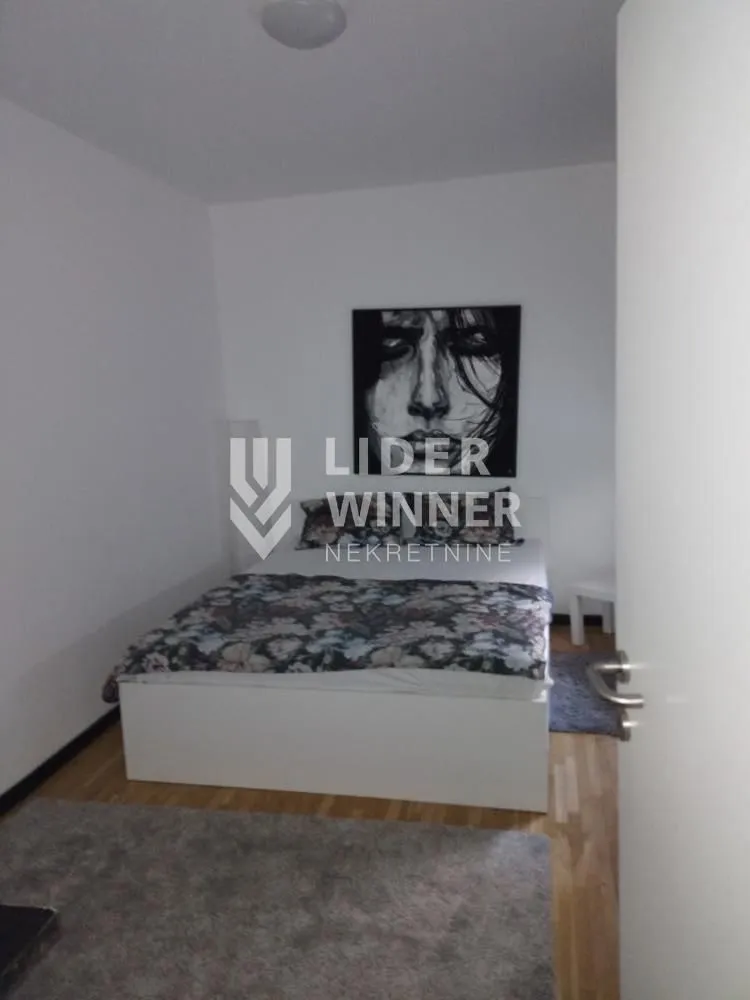 Rent, apartment, 130m², Đeram Pijaca, Beograd