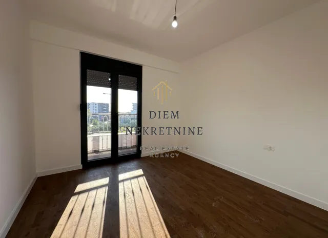 Rent, one bedroom apartment, 47m², Čeluga, Bar