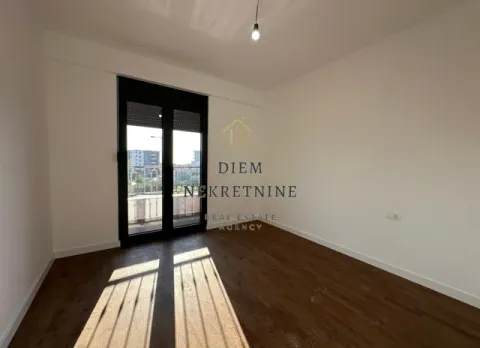 Rent, one bedroom apartment, 47m², Čeluga, Bar - image 4