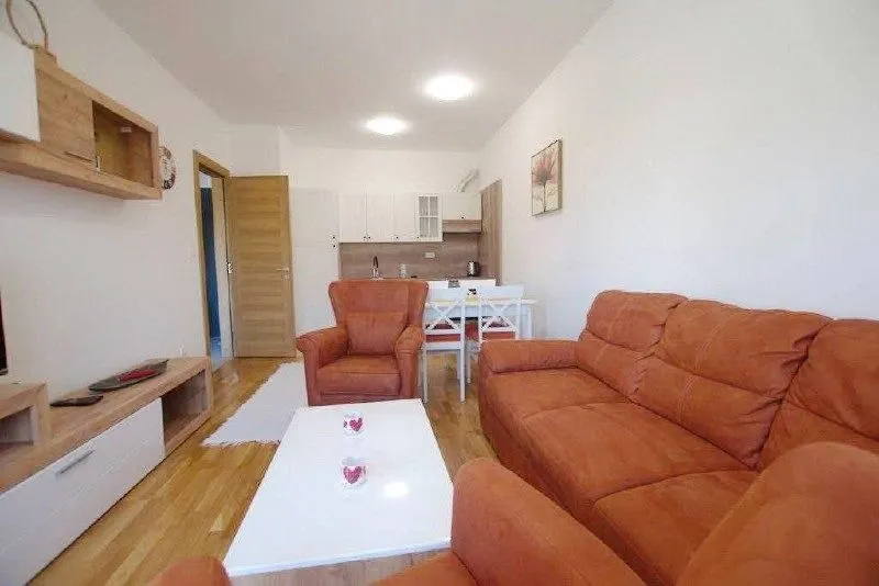 Rent, one bedroom apartment, 45m², Centar, Tivat