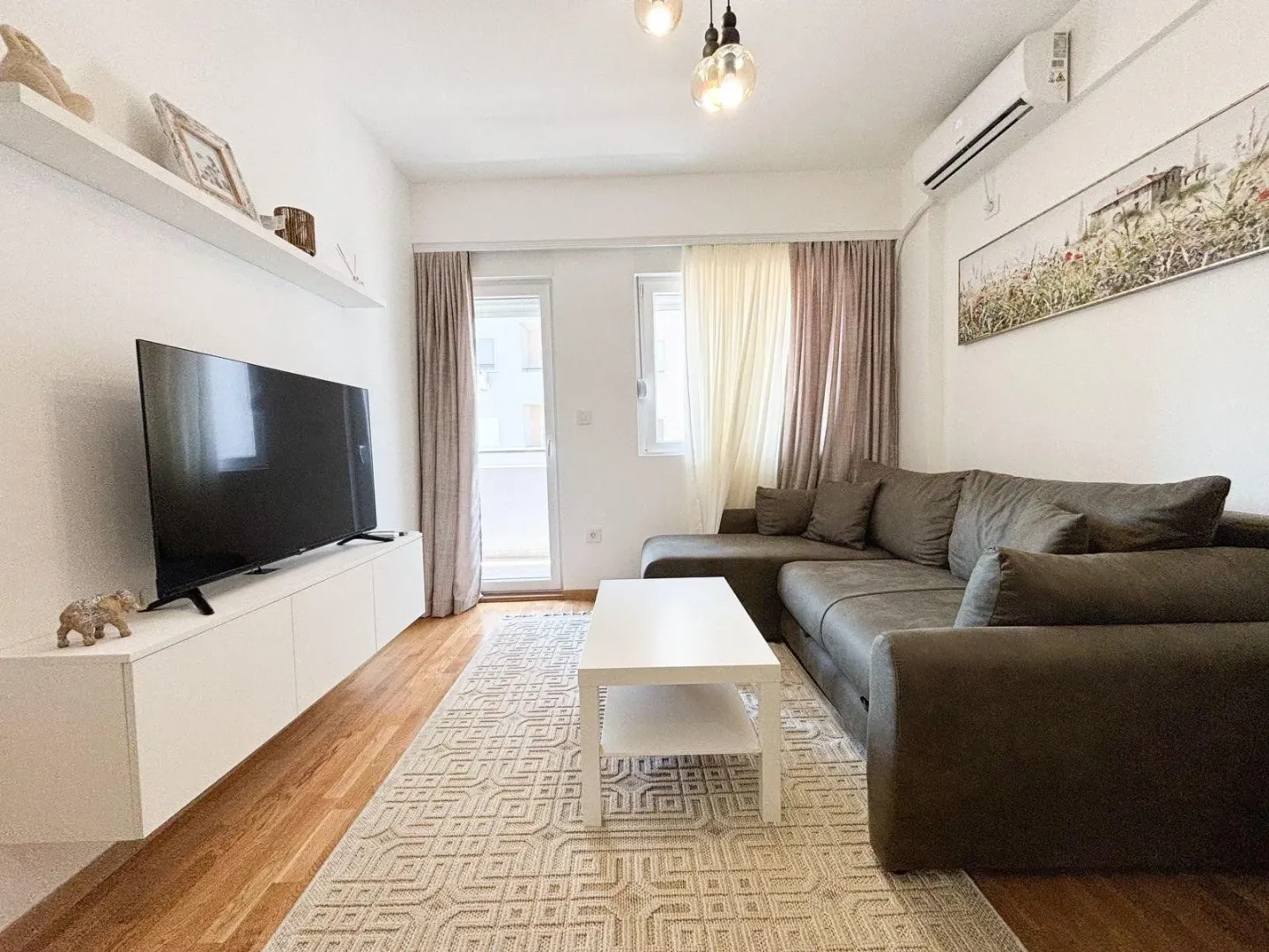 Izdavanje, jednosoban stan, 50m², Zabjelo, Podgorica