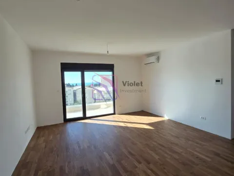 Prodaja, dvosoban stan, 69m², Šušanj, Bar - image 12