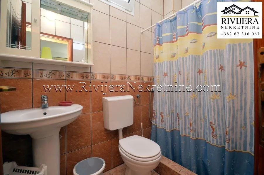 Sale, house, 180m², Radovići, Tivat