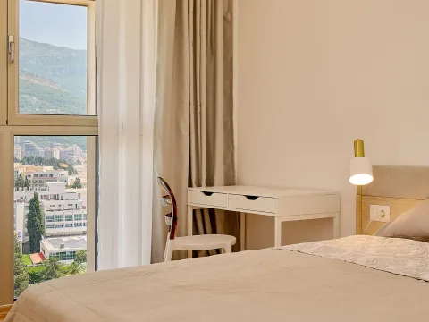 Rent, two bedroom apartment, 50m², Bečići, Budva - image 18