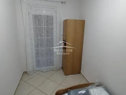 Izdavanje, trosoban stan, 70m², Šumice, Beograd - image 13