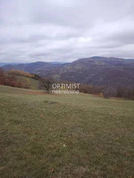 Pogled na brda i prirodu sa placa. - image 4