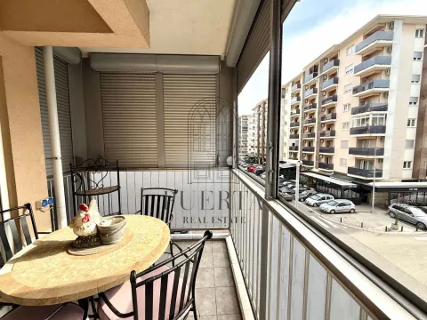Rent, three bedroom apartment, 105m², City Kvart, Podgorica - image 9