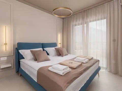 Prodaja, trosoban stan, 82m², Dobrota, Kotor - image 8