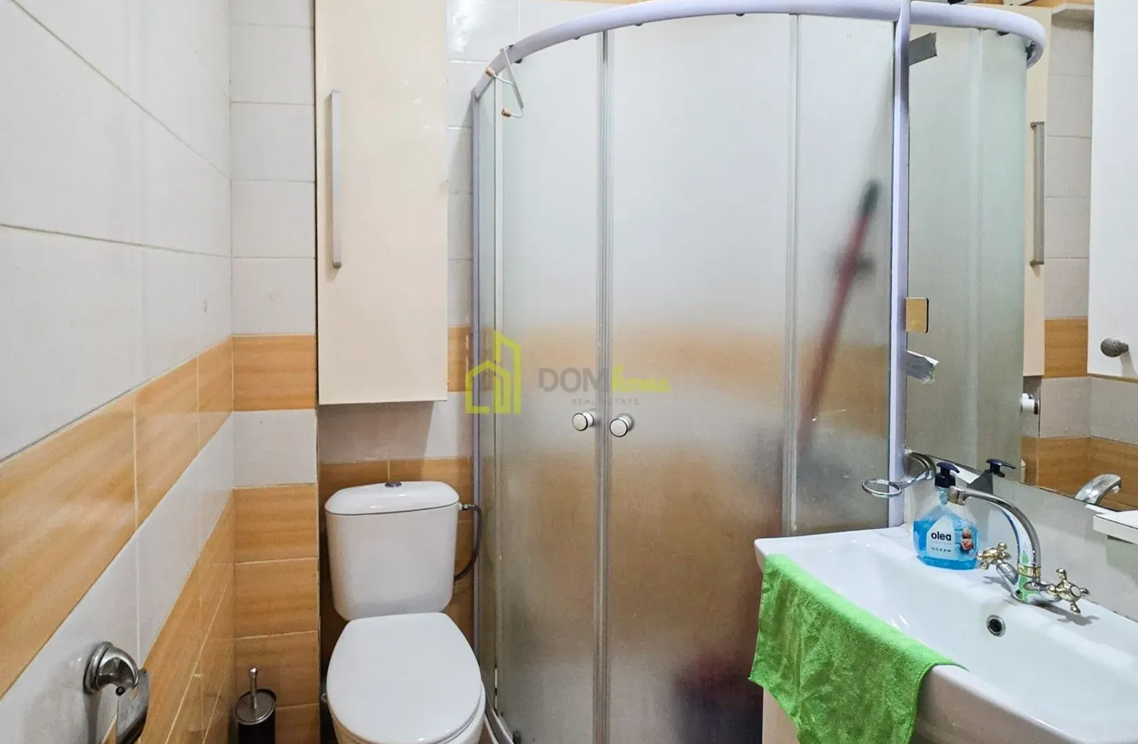 Izdavanje, dvosoban stan, 50m², Stari Aerodrom, Podgorica