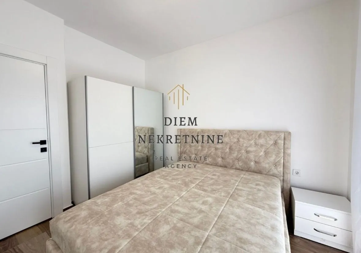 Rent, two bedroom apartment, 76m², Central Point, Podgorica
