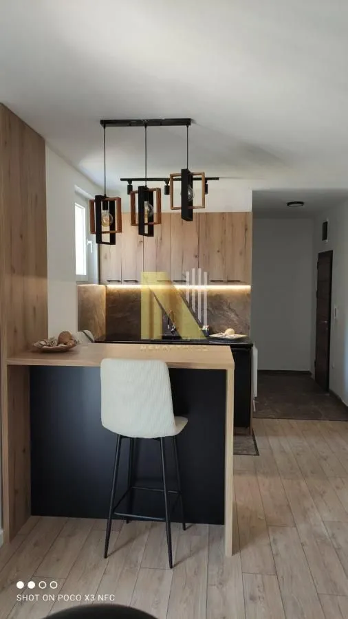 Rent, office space, 350m², Petrovaradin, Novi Sad