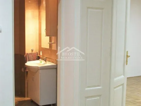 Izdavanje, trosoban stan, 94m², Topličin venac, Beograd - image 9