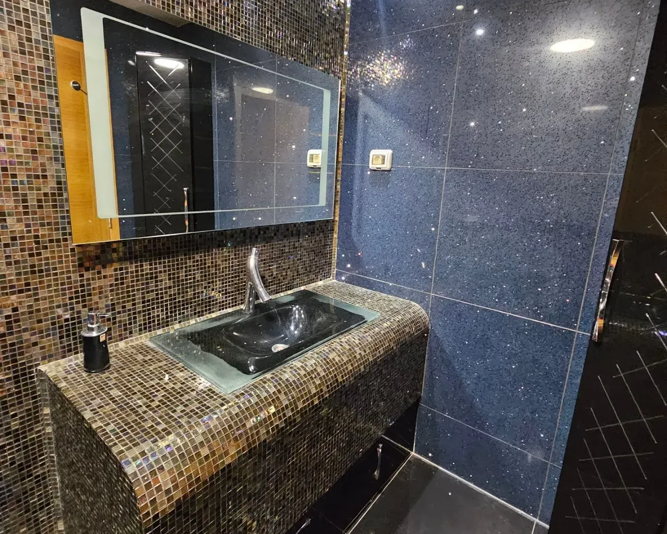 Rent, one bedroom apartment, 64m², City Kvart, Podgorica