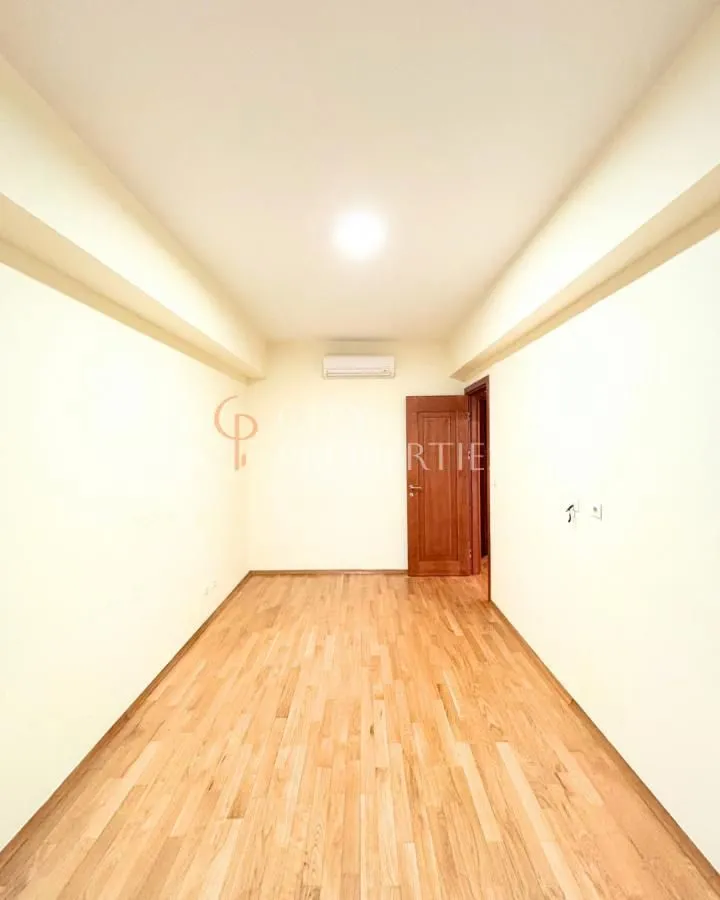 Rent, apartment, 100m², Centar, Podgorica