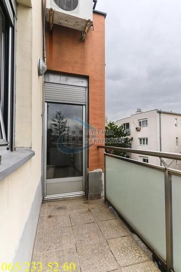 Prodaja, četvorosoban stan, 101m², Autokomanda, Voždovac Sve Podlokacije