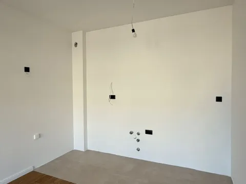 Prodaja, jednosoban stan, 47m², Donja Gorica, Podgorica - image 4