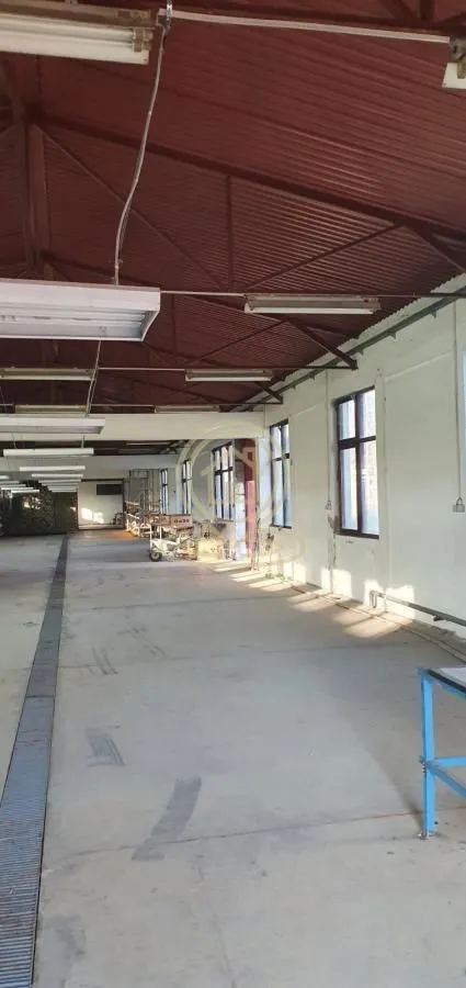 Rent, office space, 1200m², Mladenovac, Beograd