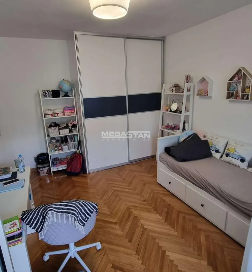 Sale, three bedroom apartment, 121m², Čukarica, Beograd
