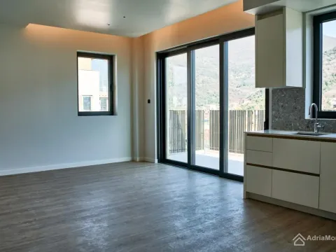 Prodaja, dvosoban stan, 102m², Porto Montenegro, Tivat - image 4