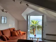 Izdavanje, dvosoban stan, 80m², Centar, Tivat - image 7