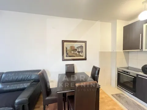 Rent, one bedroom apartment, 45m², City Kej, Podgorica - image 5
