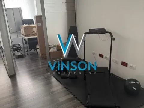 Izdavanje, poslovni prostor, 780m², Novo naselje, Novi Sad - image 12