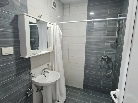 Sale, office space, 900m², Ulcinj, Crna Gora - image 23