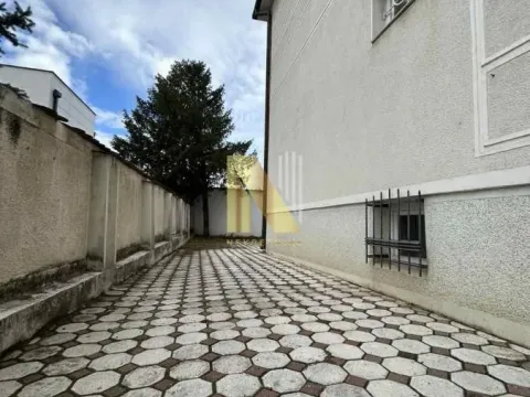 Izdavanje, poslovni prostor, 123m², Jodna Banja, Novi Sad Sve Podlokacije - image 18